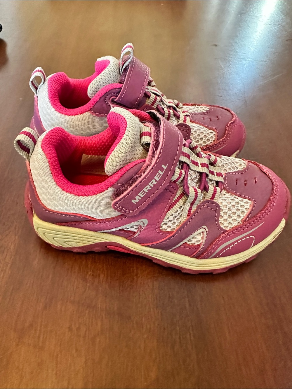 MERREL Toddler Easy On/Off Hiking Climbing Outdoor Comfy Shoe 8.5